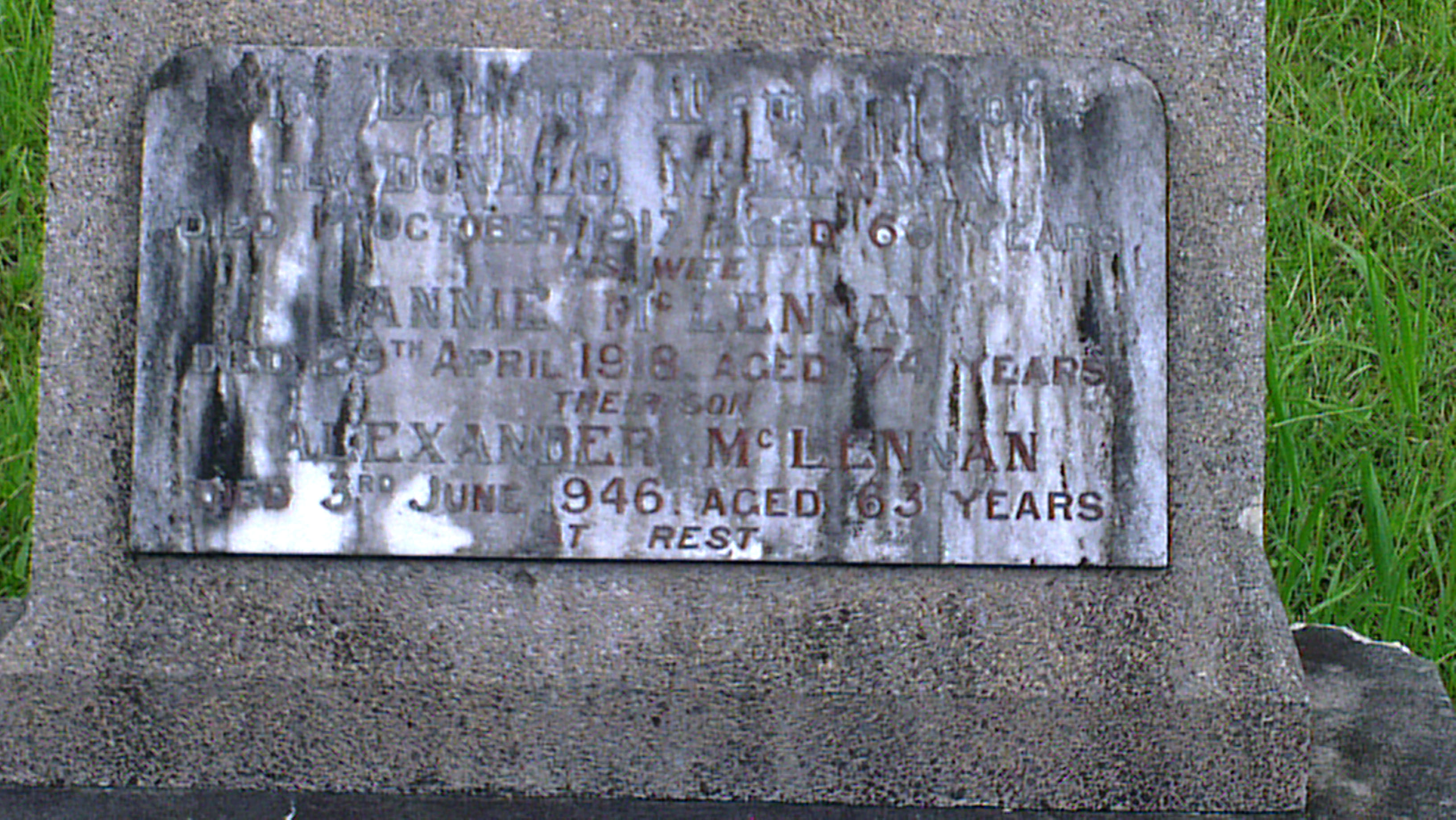 Photo of headstones/Donald McLennan d1917 Alex Annie hstn Mullum